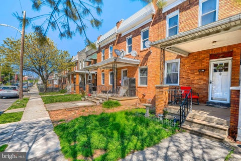 Townhouse For Sale - 621 Rappolla Street<br/> BALTIMORE, MD 21224