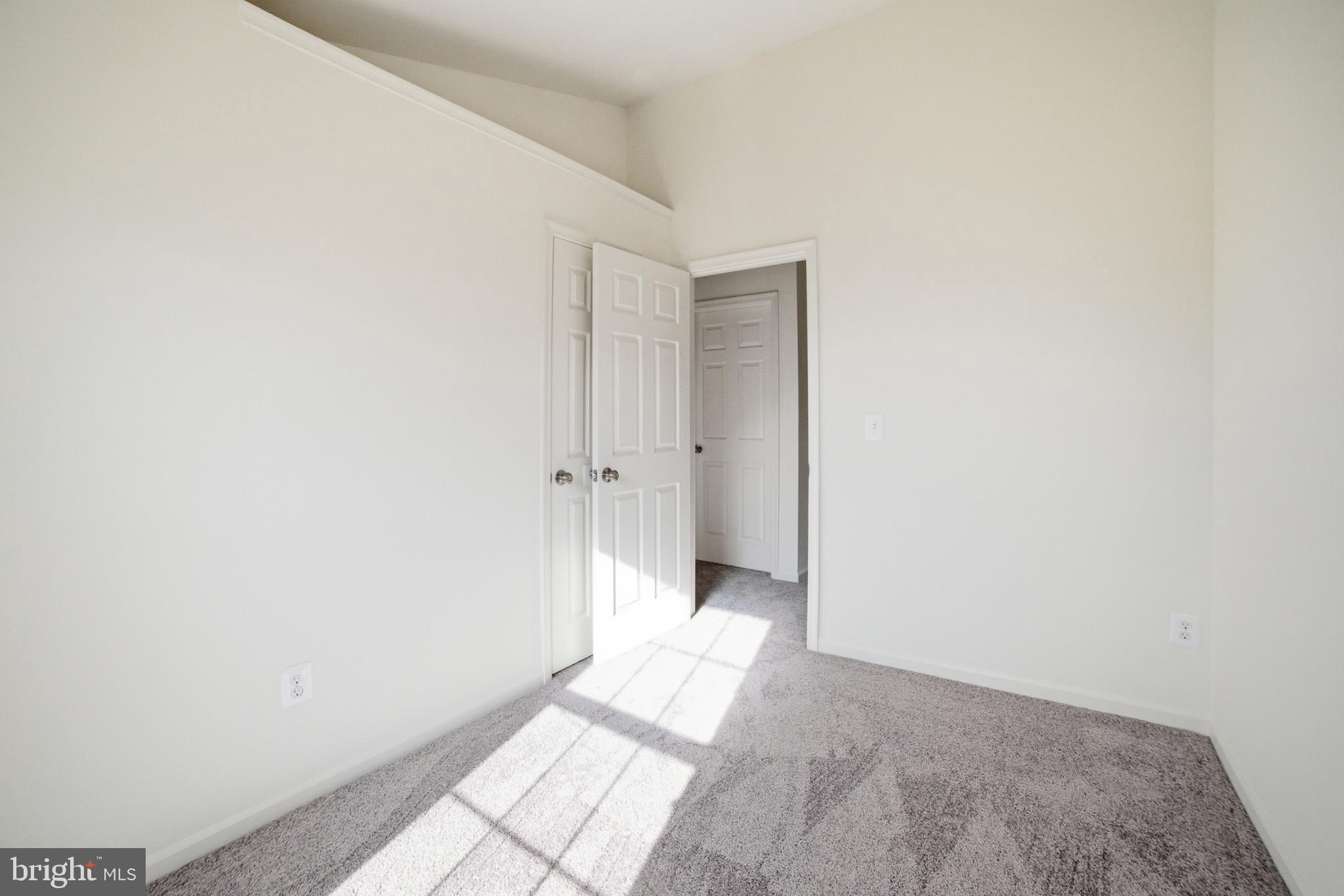 PRINCETON WOODS - Residential