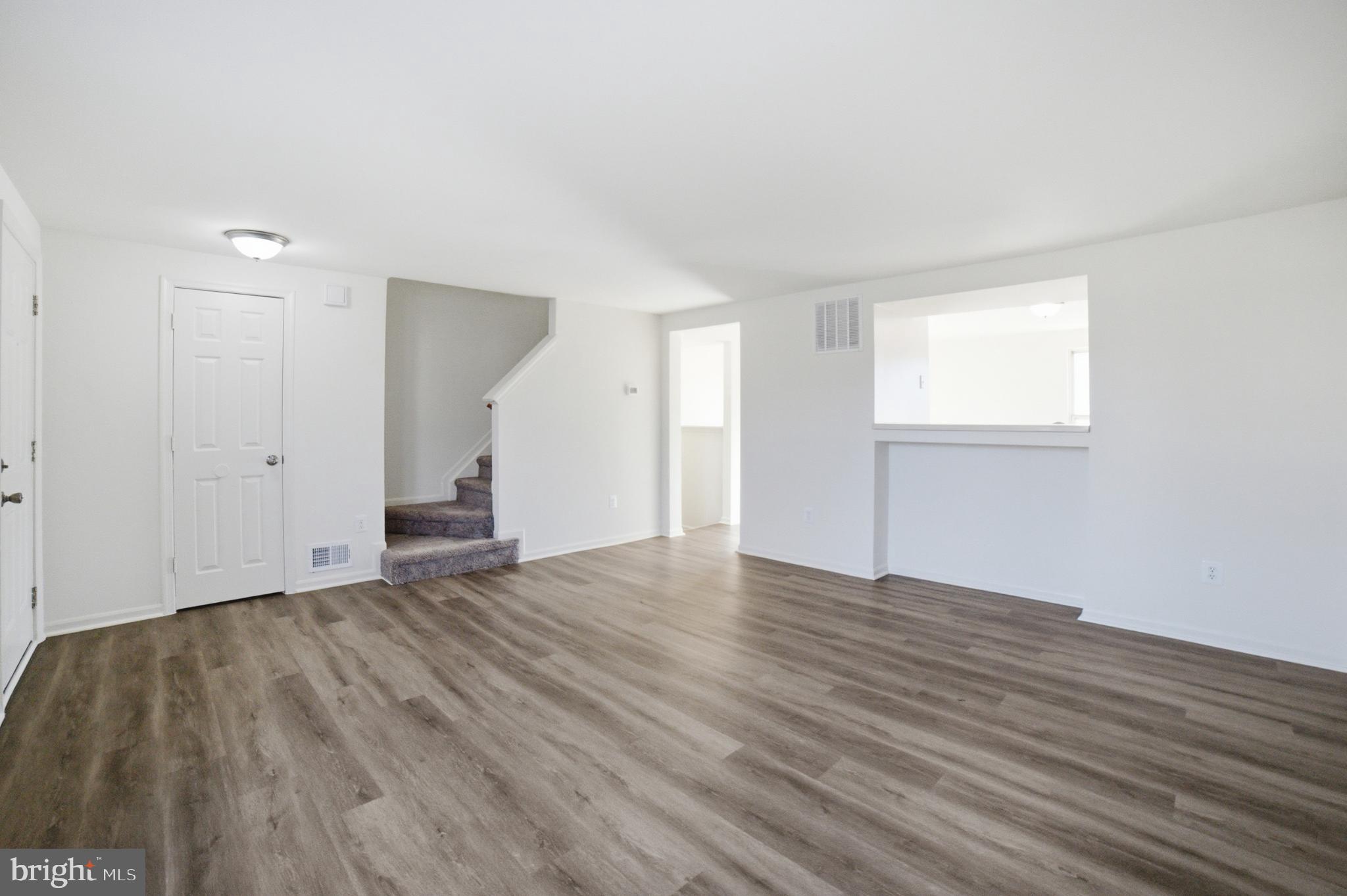 PRINCETON WOODS - Residential