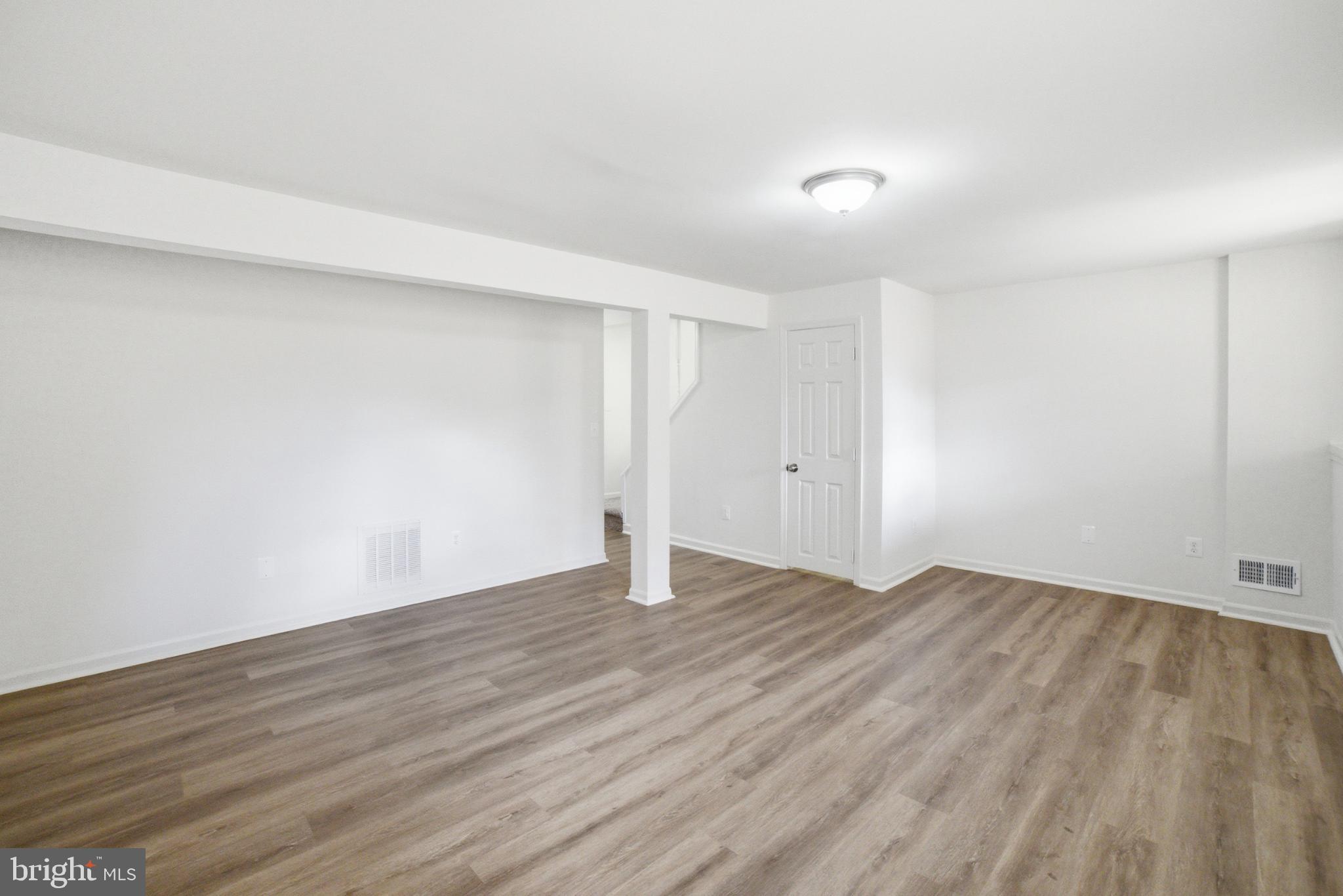 PRINCETON WOODS - Residential