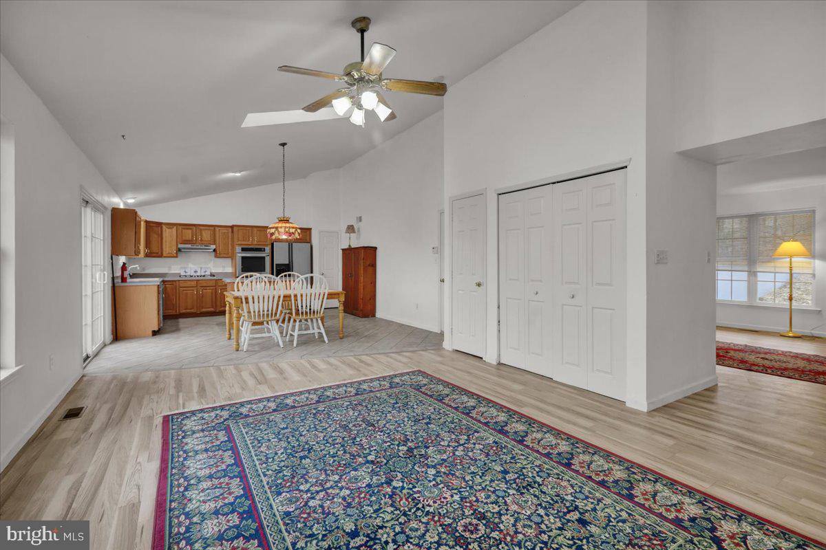 OAK VIEW ESTATES - Residential