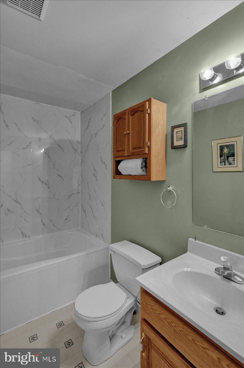 OAK VIEW ESTATES - Residential