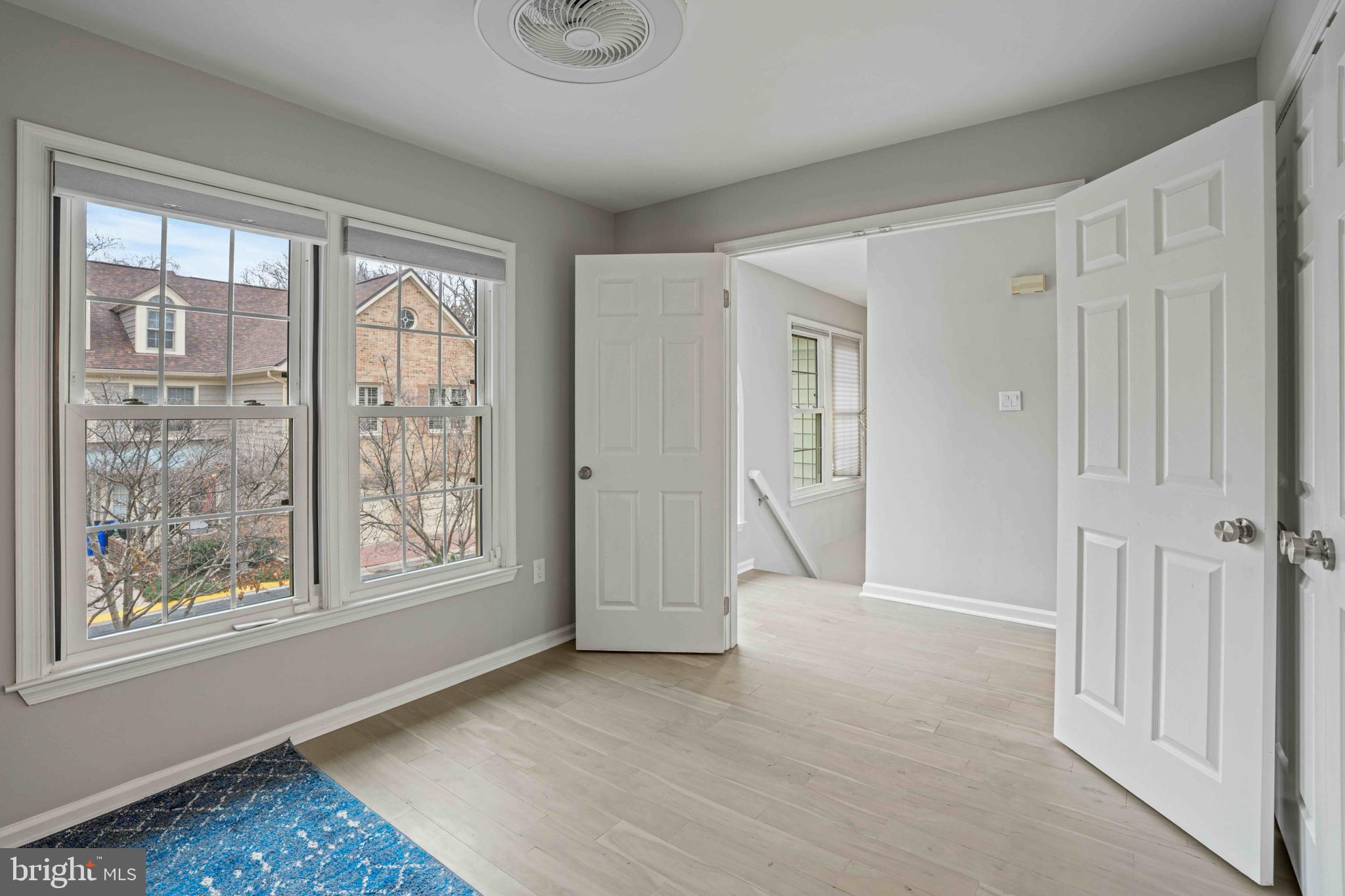 LUXBERRY COURTS - Residential