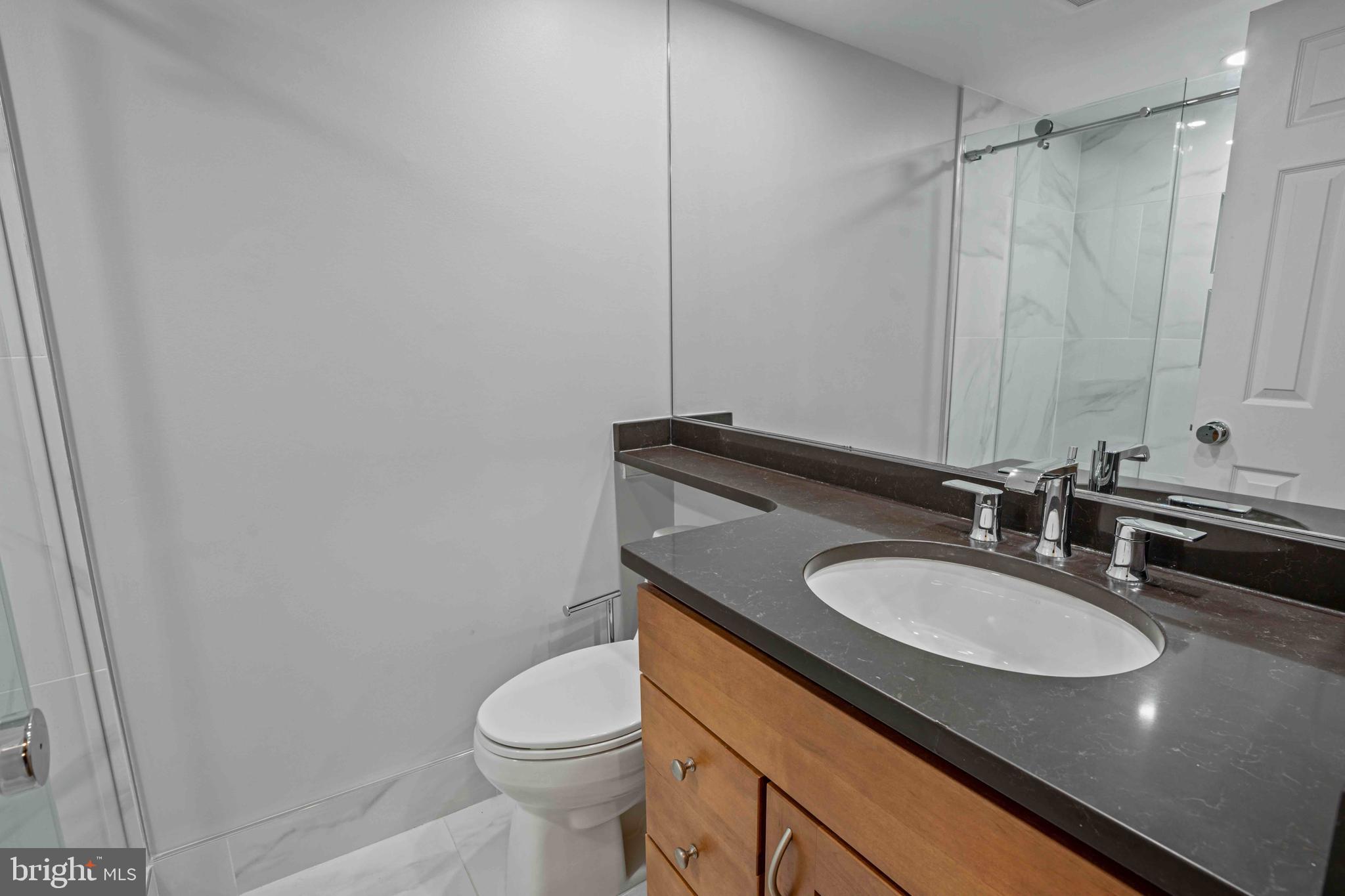 LUXBERRY COURTS - Residential