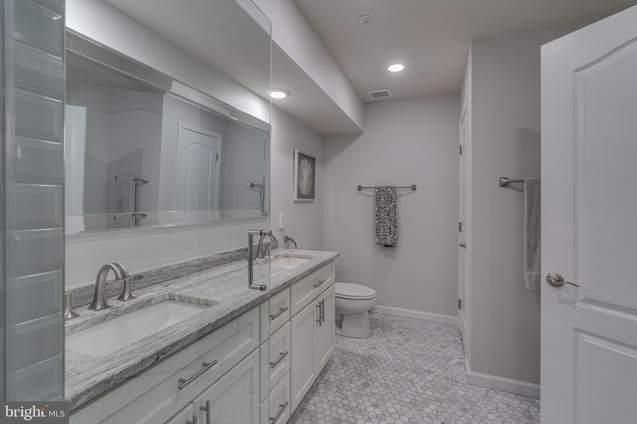 HAVERFORD WALK - Residential