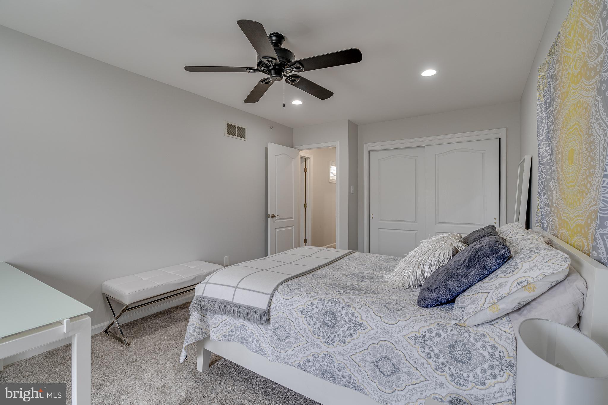 HAVERFORD WALK - Residential