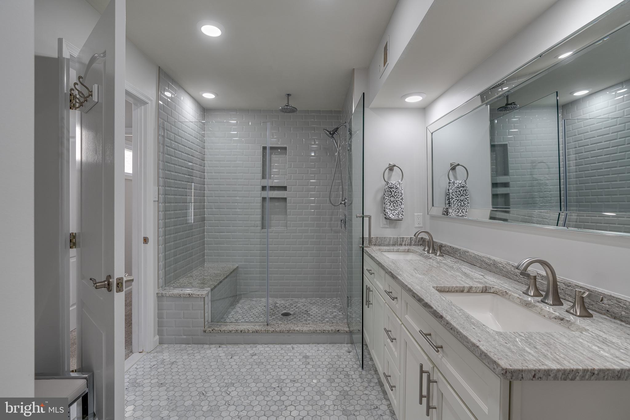 HAVERFORD WALK - Residential