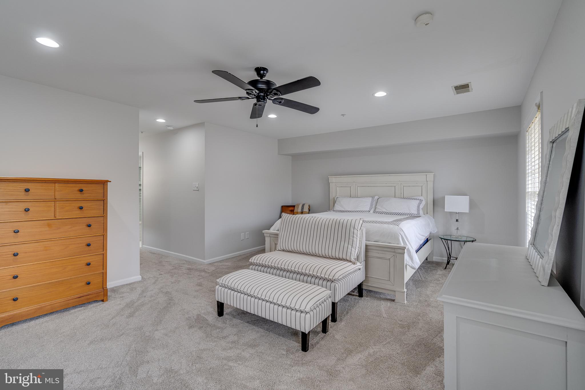 HAVERFORD WALK - Residential