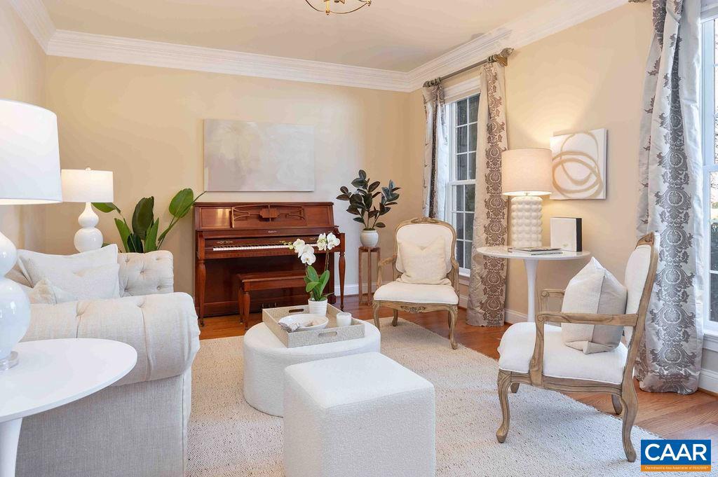 THE ROCKS - Residential