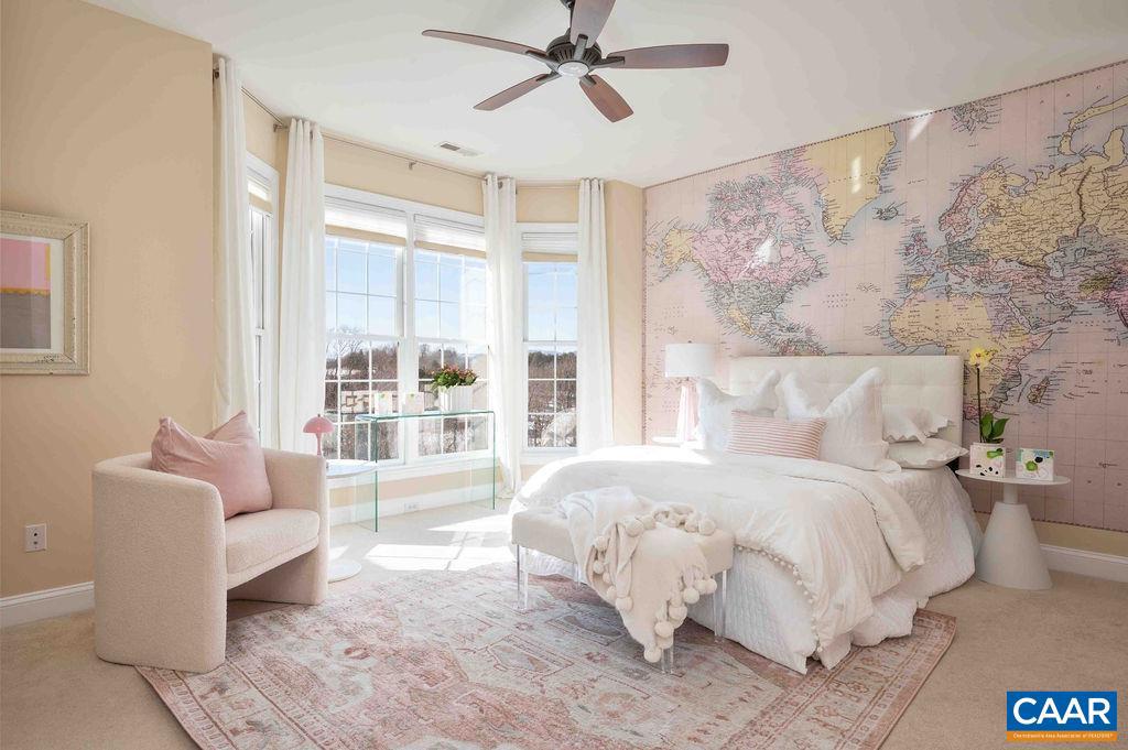 THE ROCKS - Residential