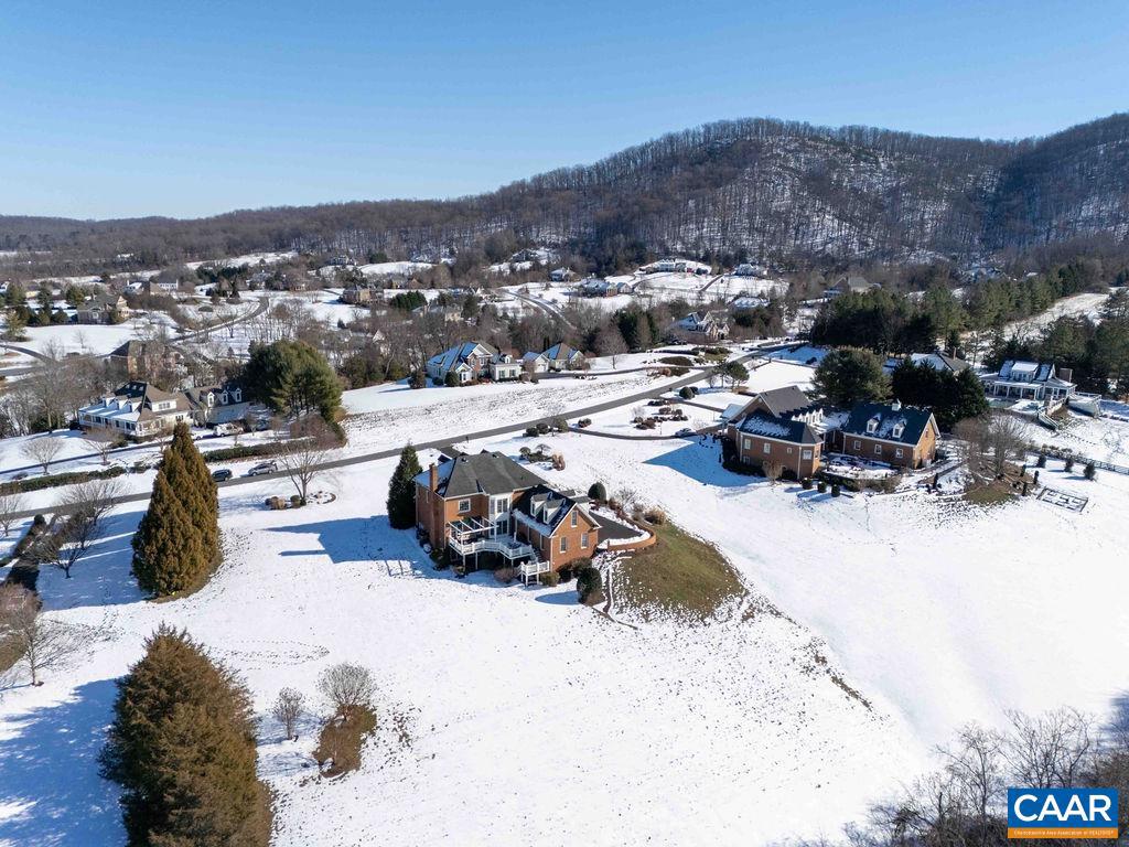 THE ROCKS - Residential