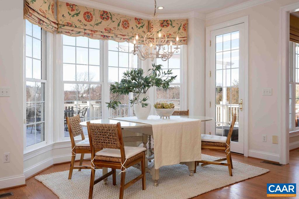 THE ROCKS - Residential