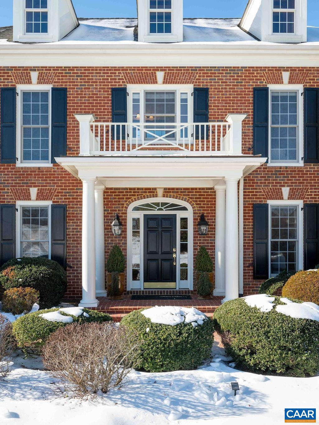 THE ROCKS - Residential