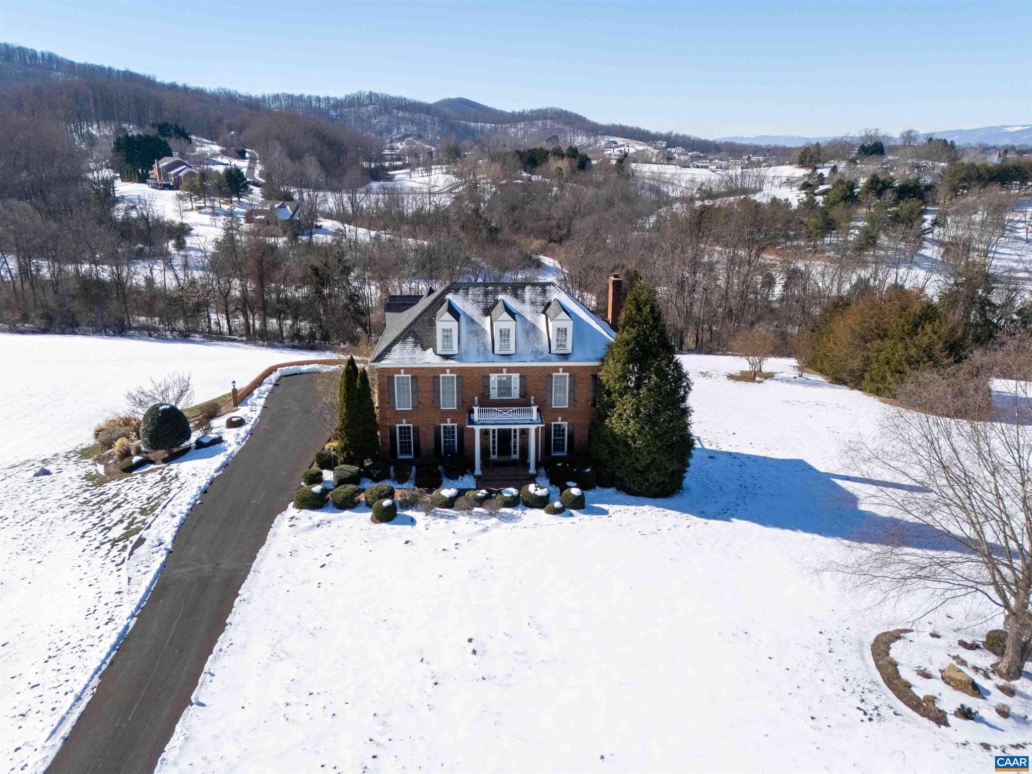 THE ROCKS - Residential