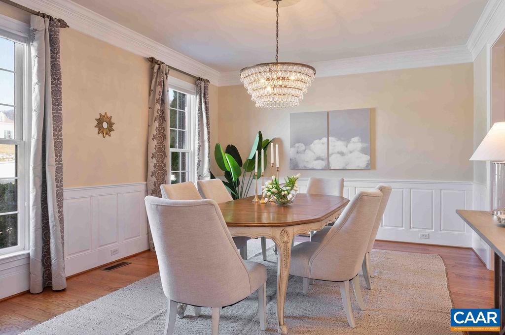 THE ROCKS - Residential