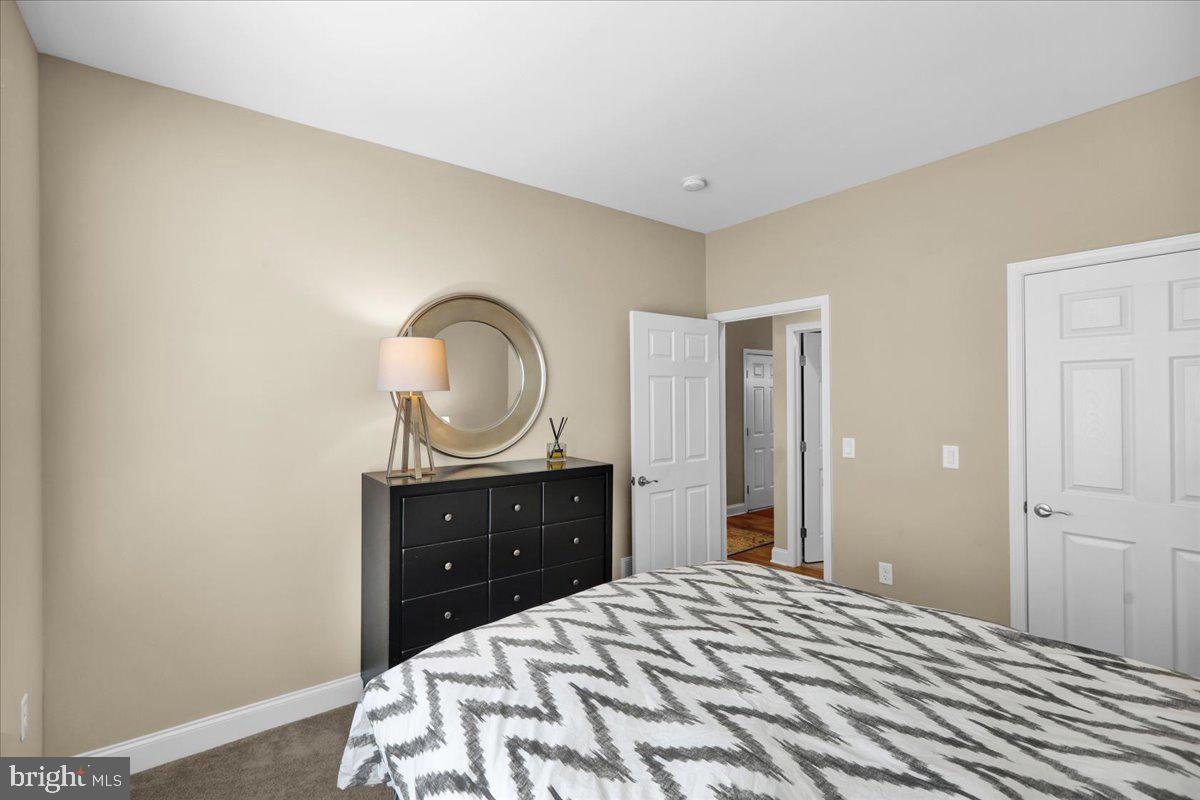 TRADITIONS OF AMERICA AT LITITZ - Residential