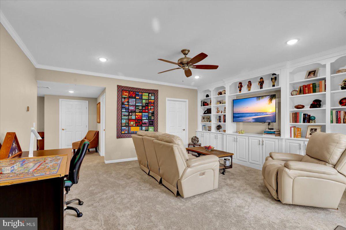 TRADITIONS OF AMERICA AT LITITZ - Residential