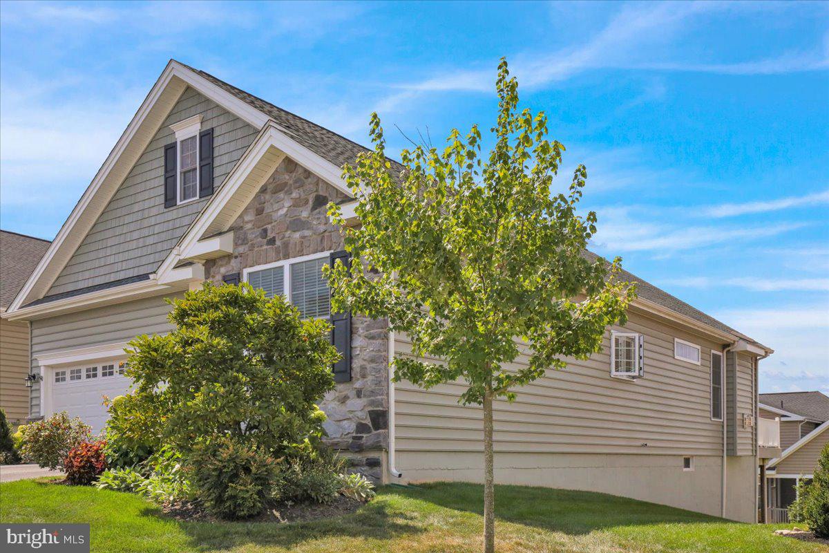 TRADITIONS OF AMERICA AT LITITZ - Residential