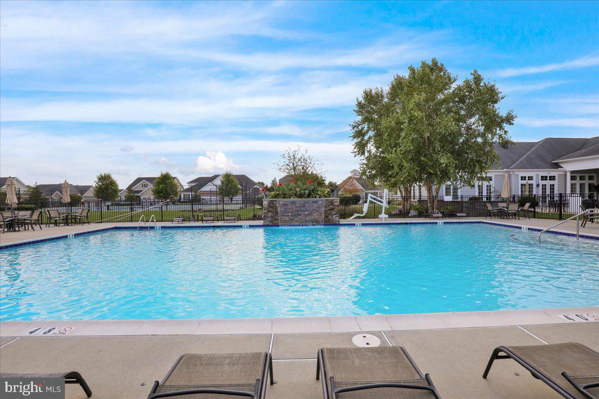 TRADITIONS OF AMERICA AT LITITZ - Residential