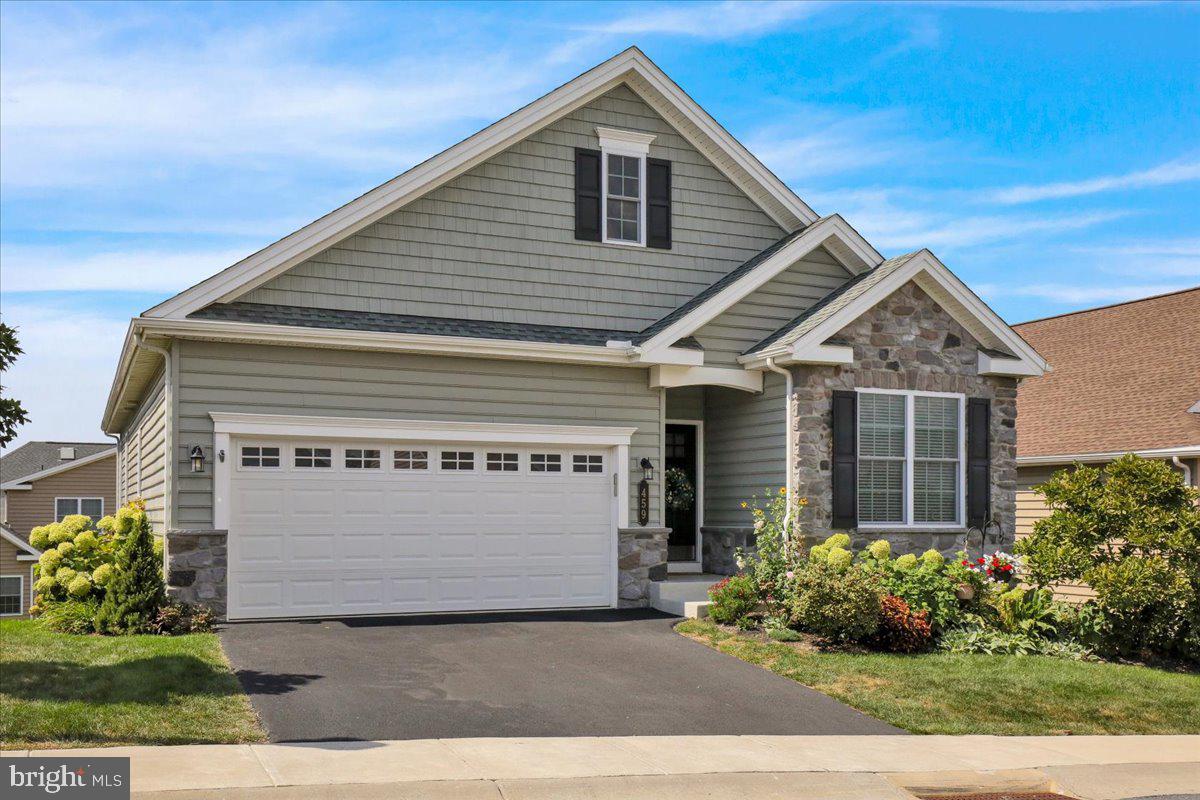 TRADITIONS OF AMERICA AT LITITZ - Residential