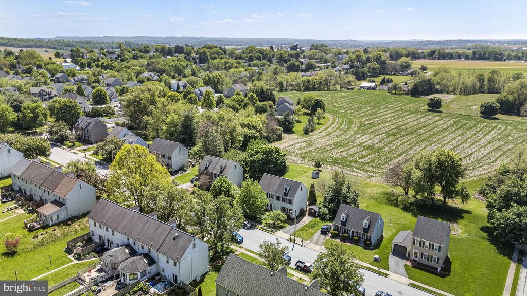 Photo of 229 Black Horse Drive, STRASBURG, PA 17579 (MLS # PALA2087964)
