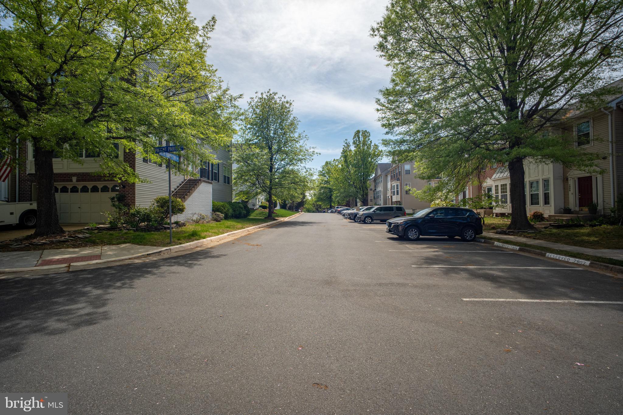 ISLAND CREEK - Residential