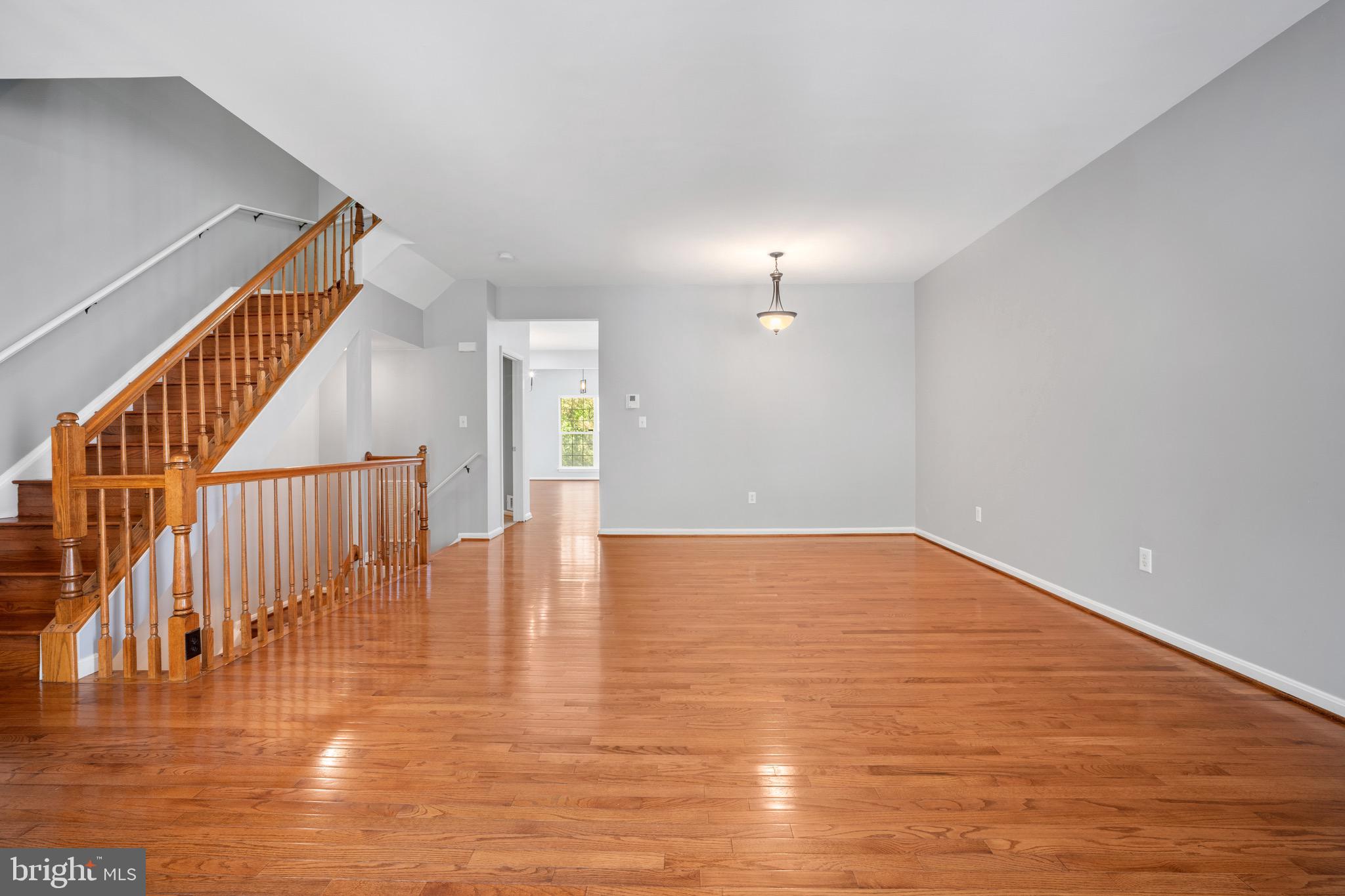 ISLAND CREEK - Residential