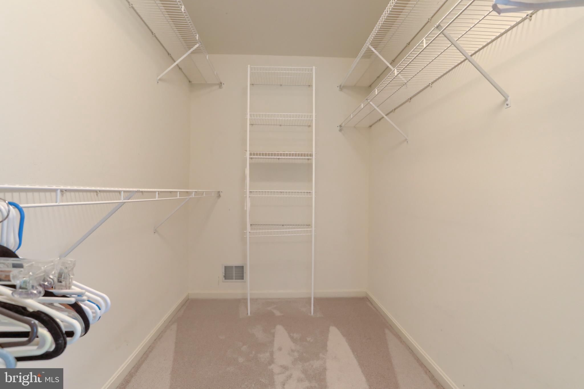 DEER RUN HUMMELSTOWN - Residential Lease