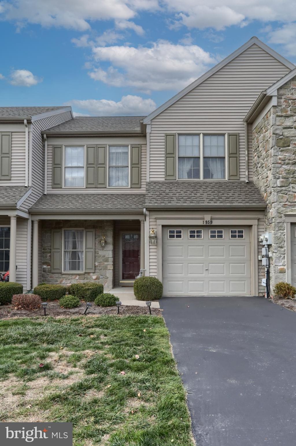 Photo of 1959 Deer Run Drive, HUMMELSTOWN, PA 17036 (MLS # PADA2051746)