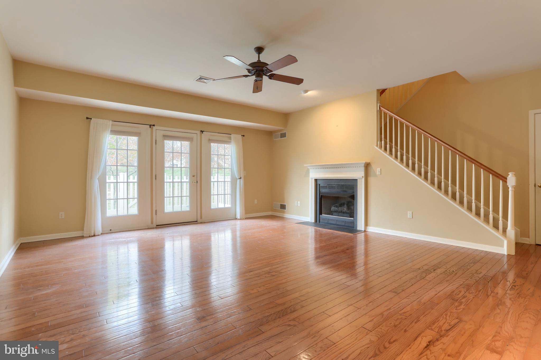 DEER RUN HUMMELSTOWN - Residential Lease