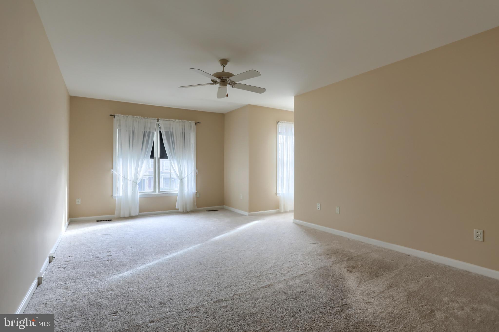 DEER RUN HUMMELSTOWN - Residential Lease