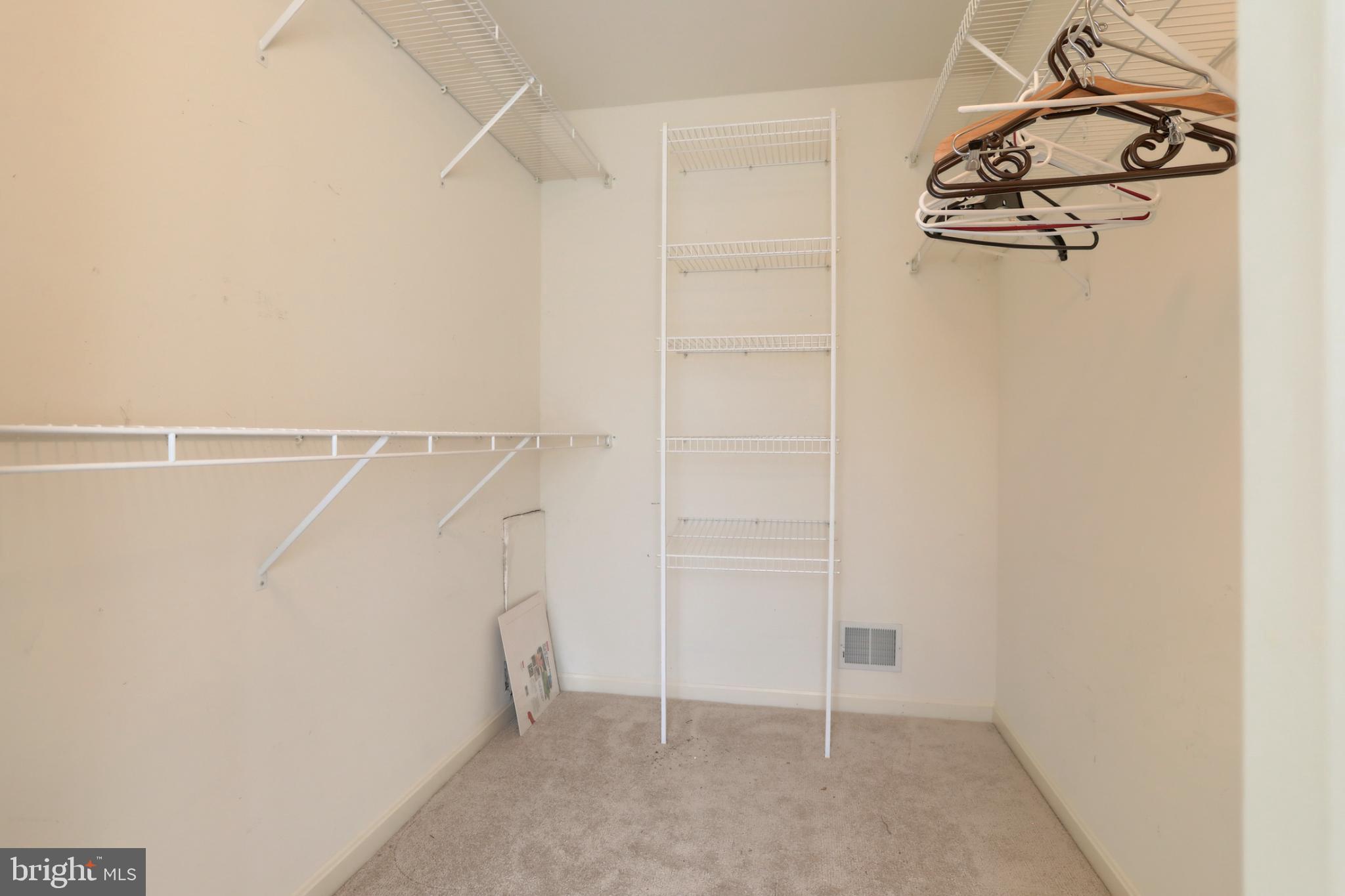 DEER RUN HUMMELSTOWN - Residential Lease