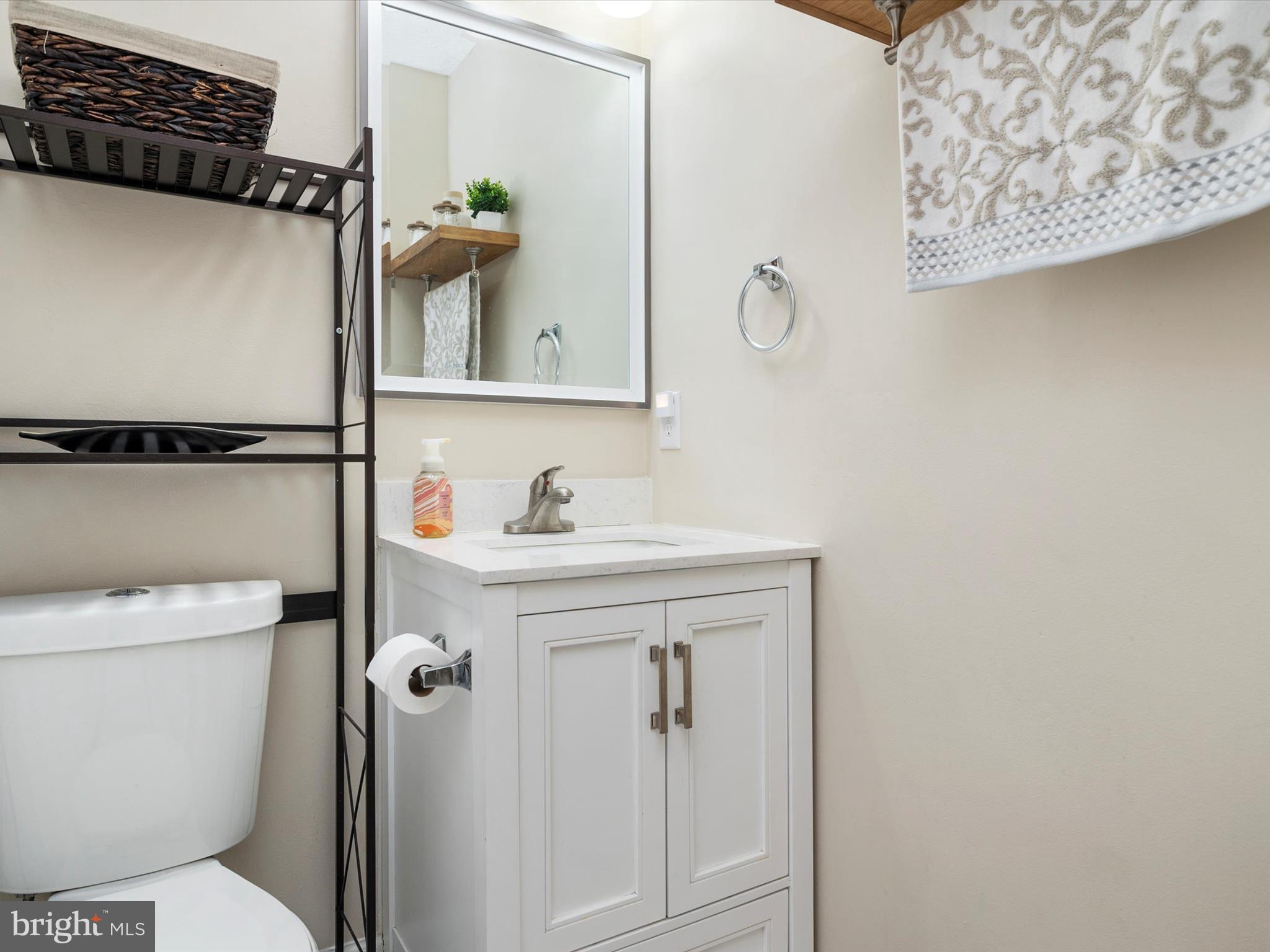 KINGS RANSOM CONDO - Residential