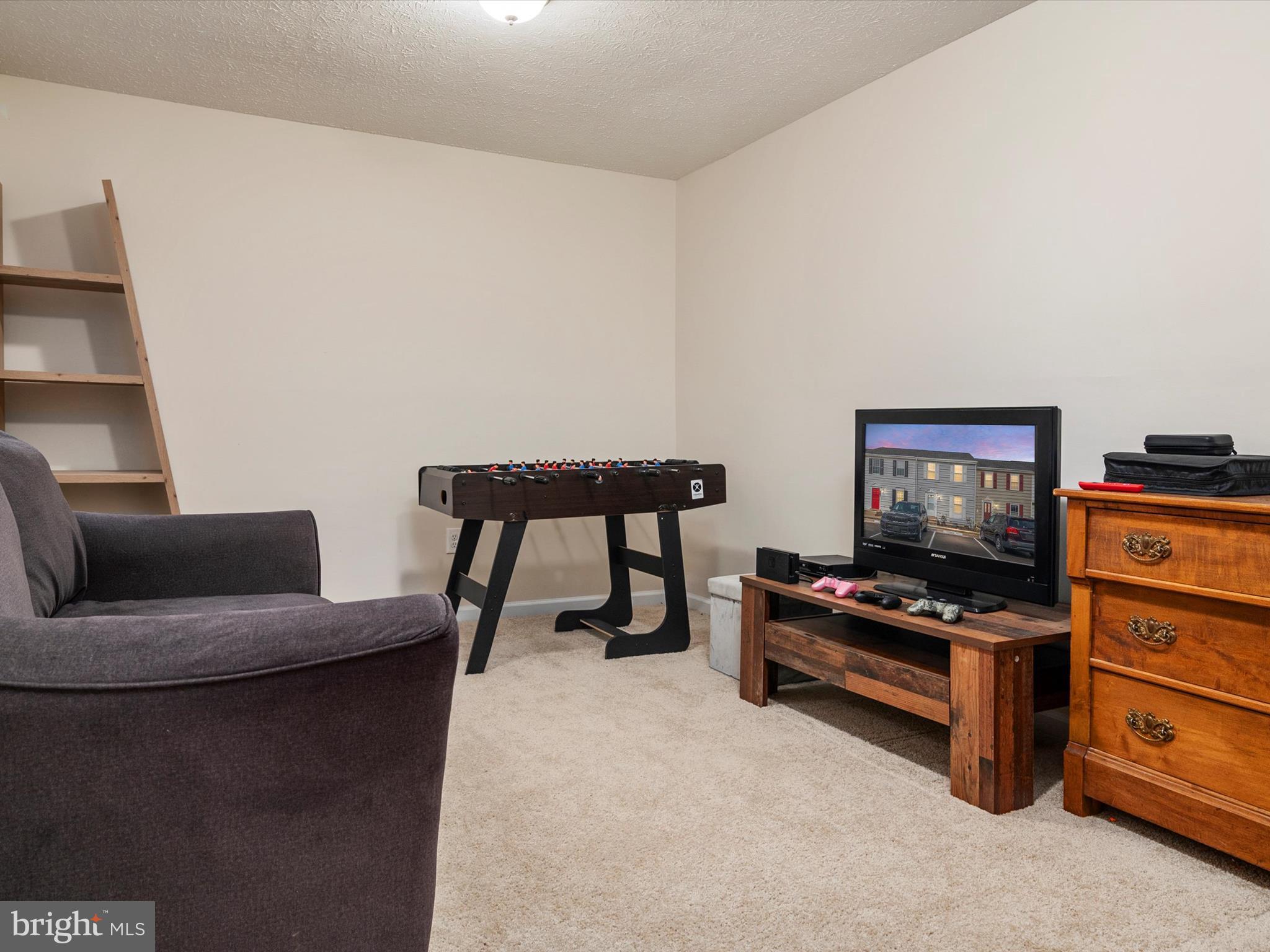 KINGS RANSOM CONDO - Residential