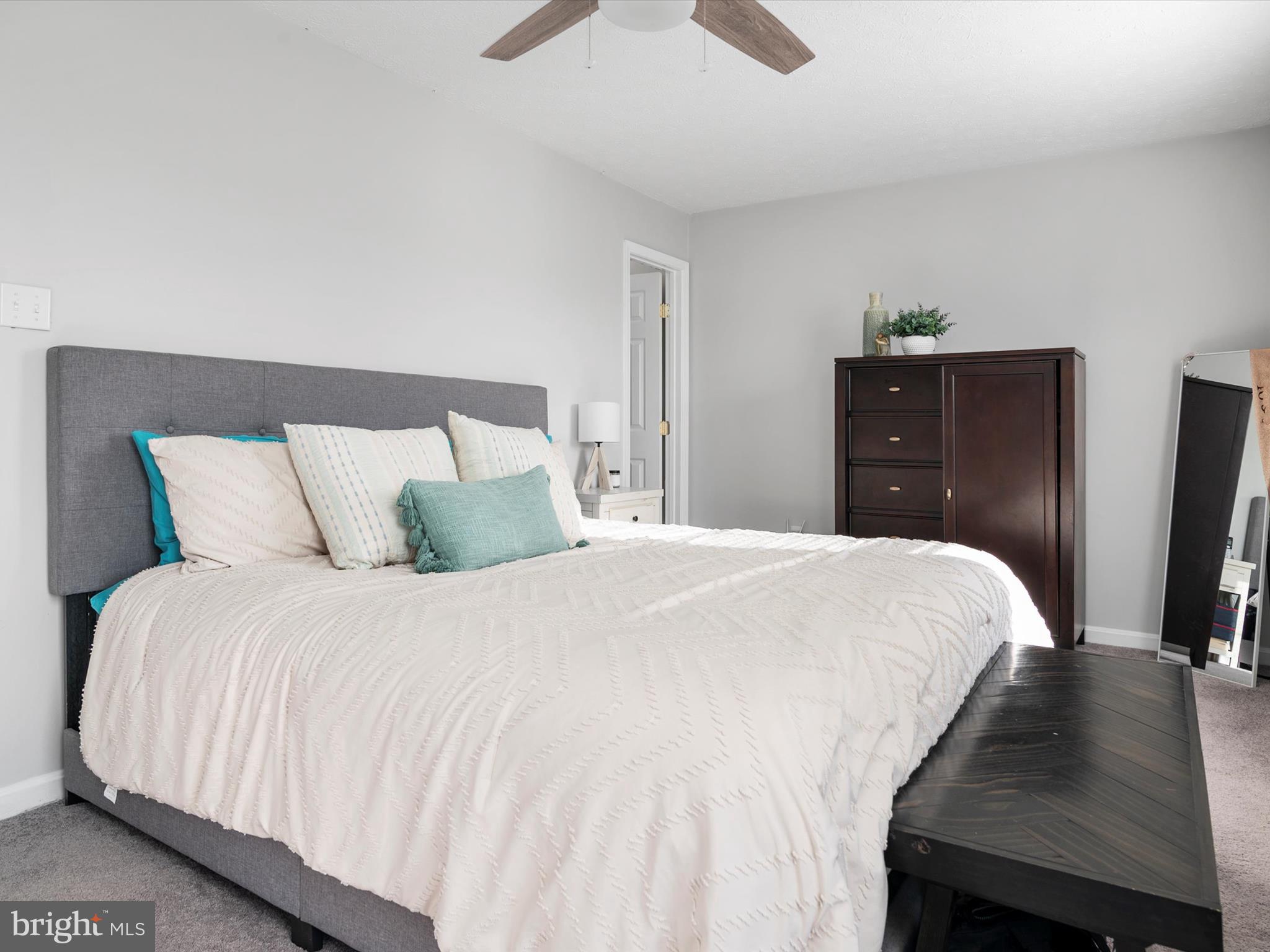 KINGS RANSOM CONDO - Residential