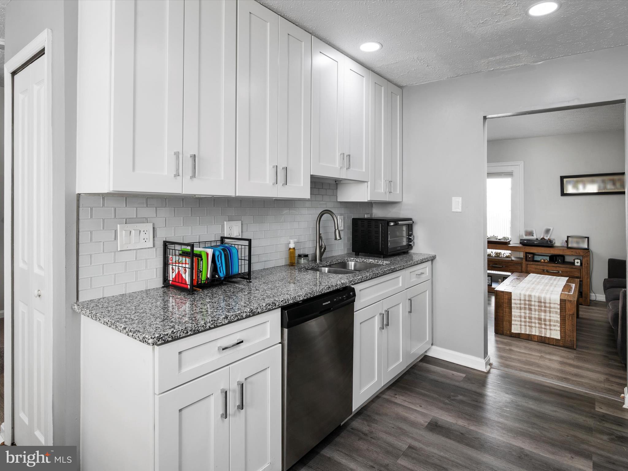 KINGS RANSOM CONDO - Residential