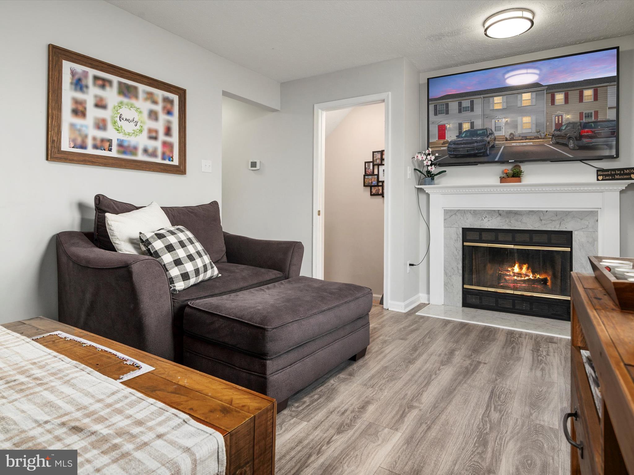 KINGS RANSOM CONDO - Residential