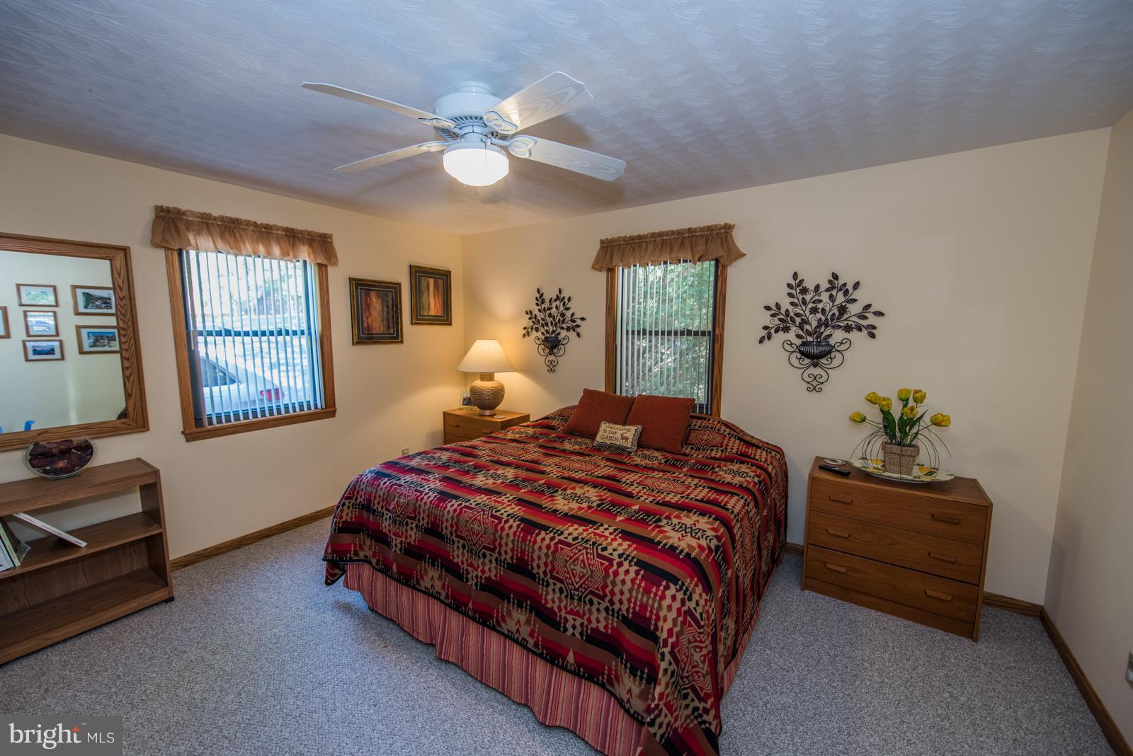 RIVER RIDGE - Residential