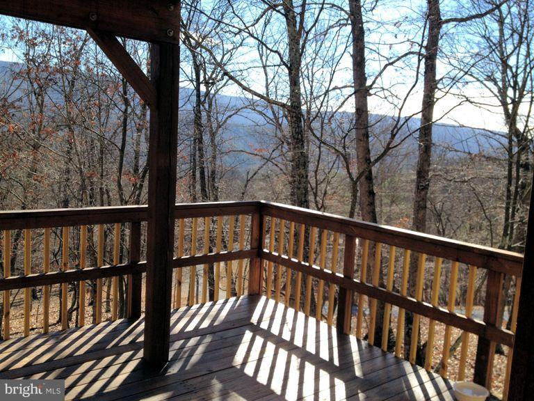 RIVER RIDGE - Residential