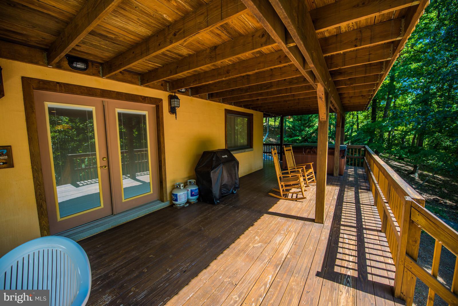 RIVER RIDGE - Residential