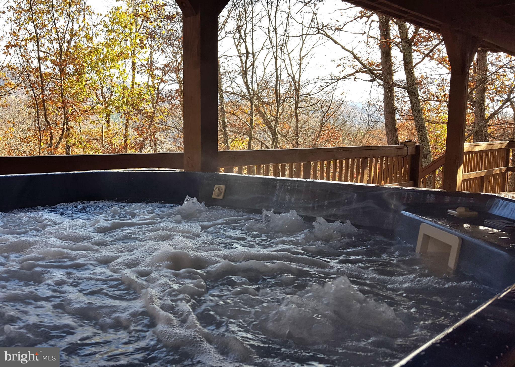 RIVER RIDGE - Residential