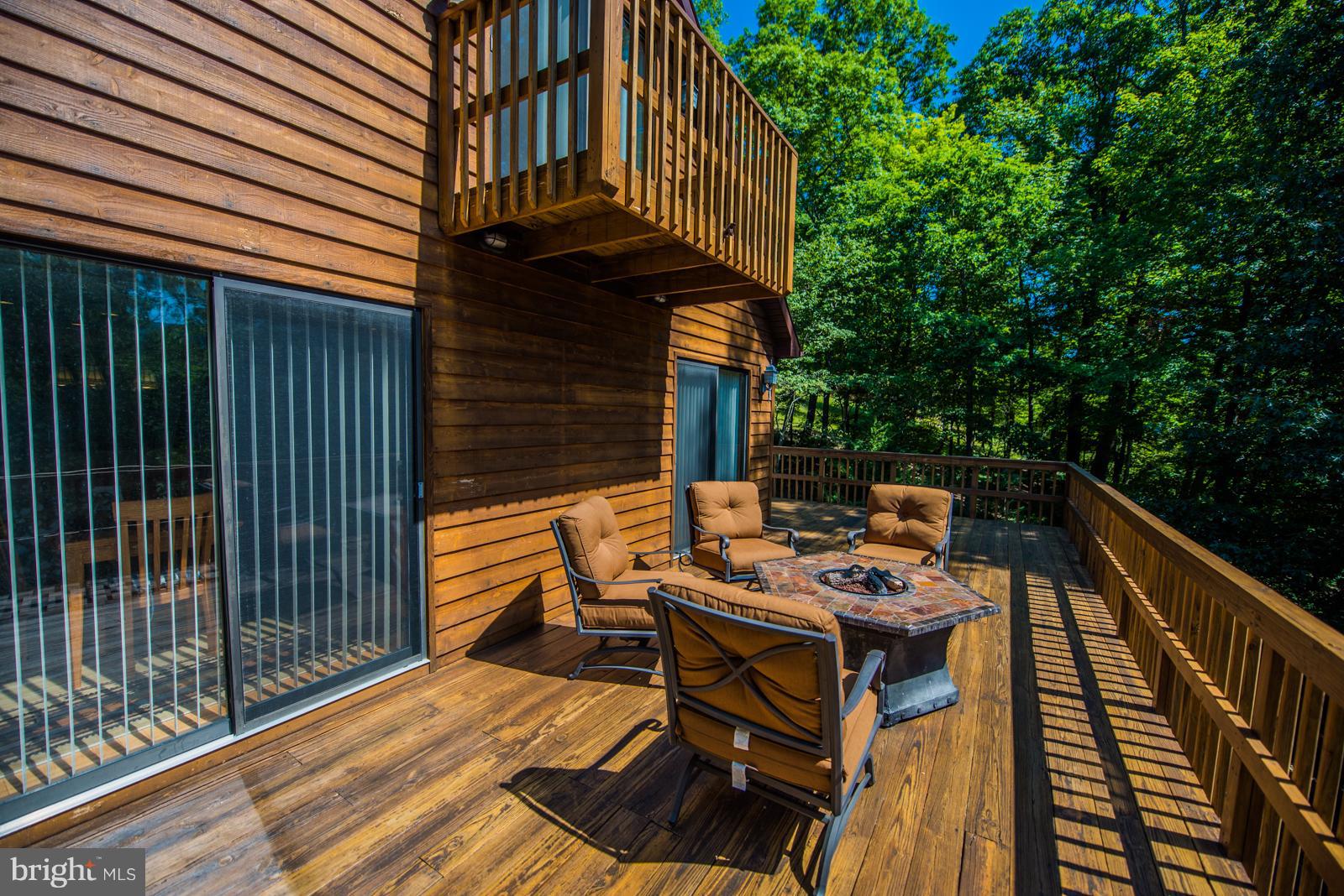 RIVER RIDGE - Residential