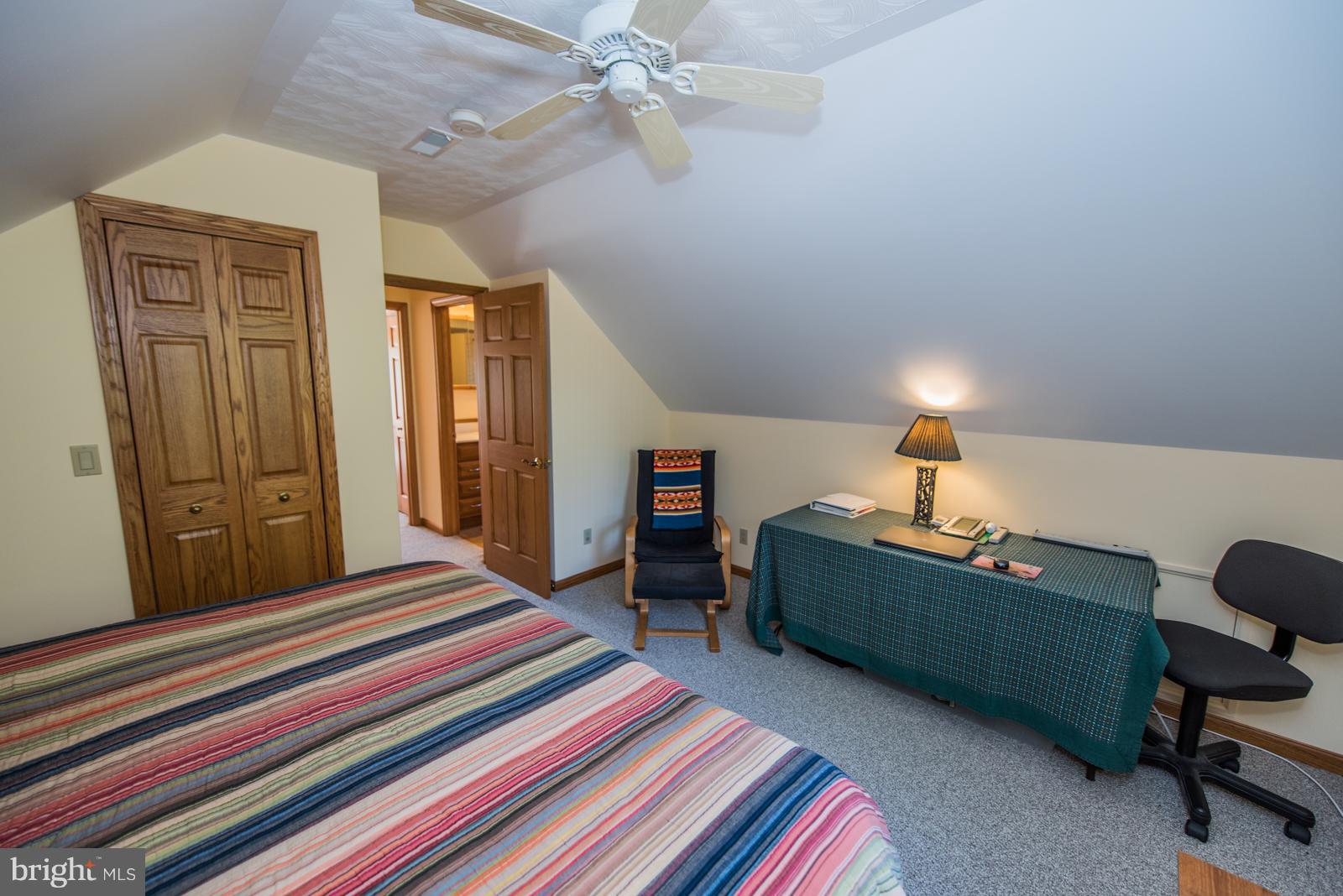 RIVER RIDGE - Residential