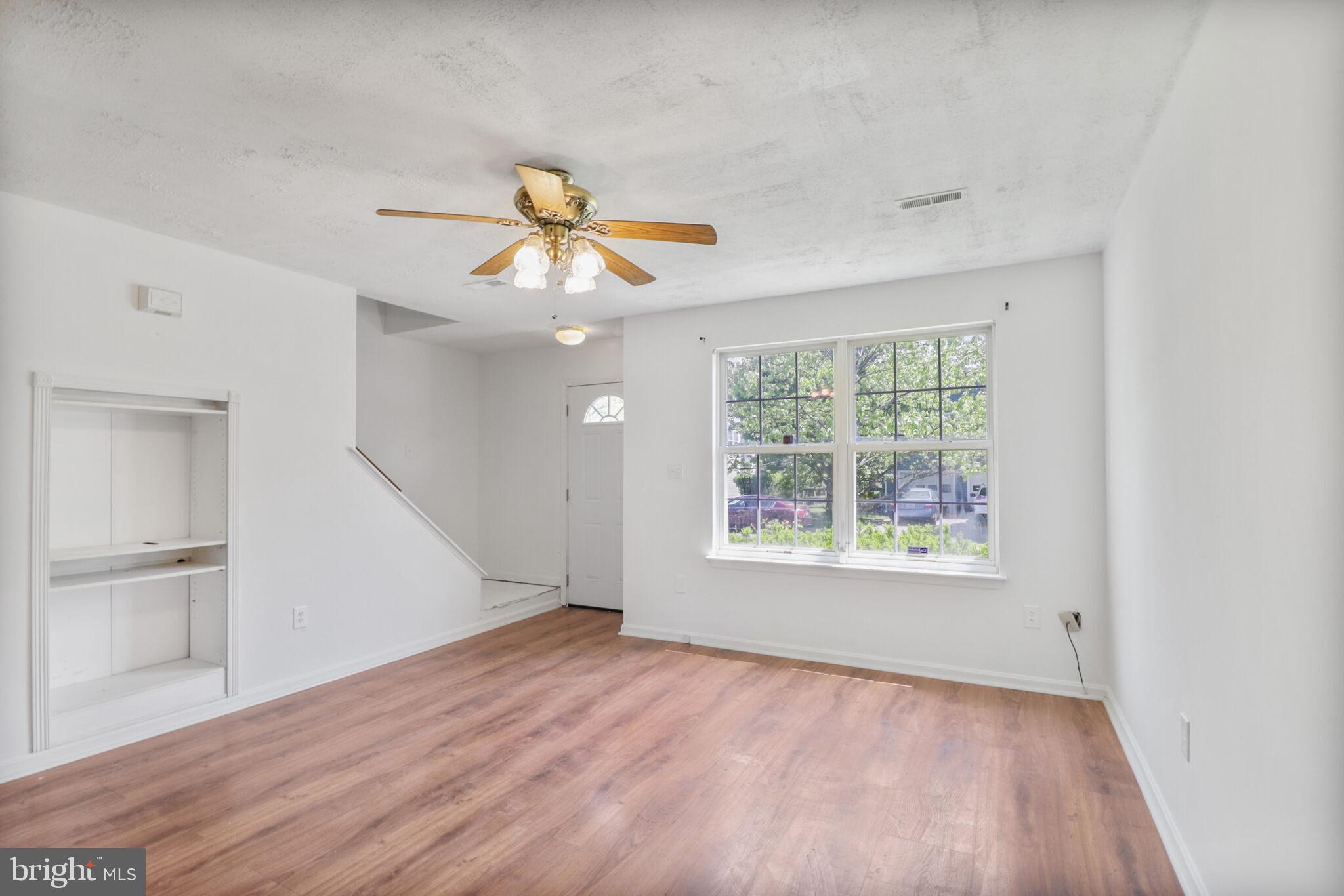 400 PINE WAY DRIVE