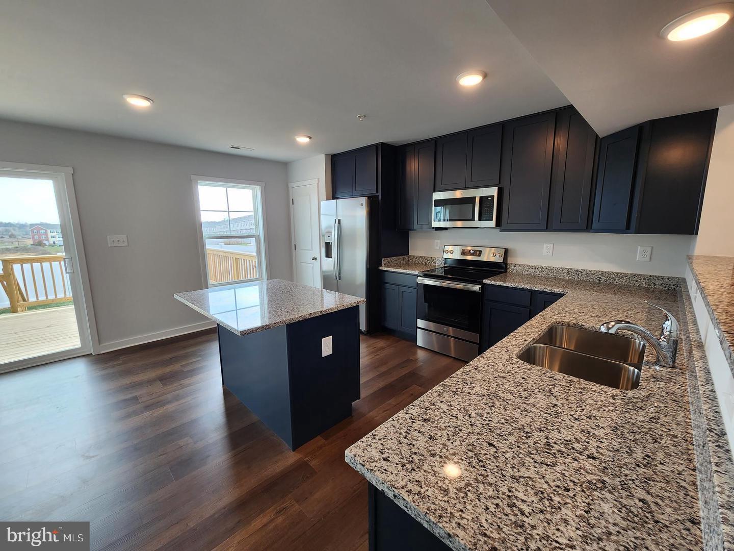 THE COMMUNITIES OF BURWELL - Residential Lease