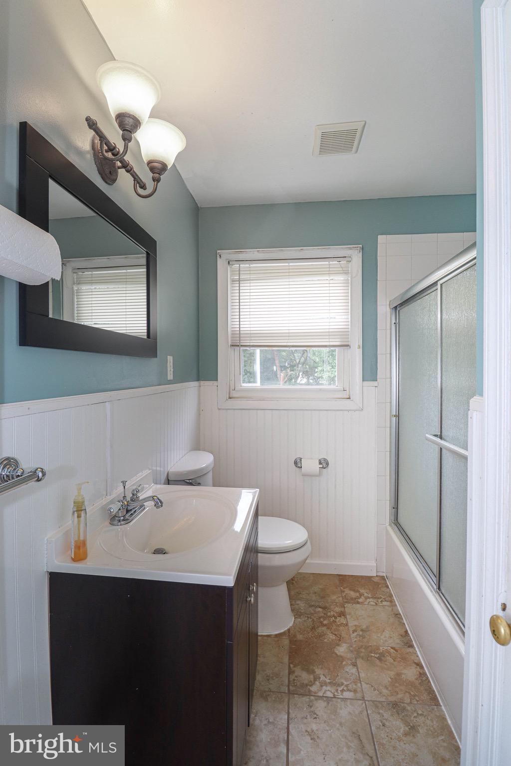 LONGCROSS HOMES - Residential