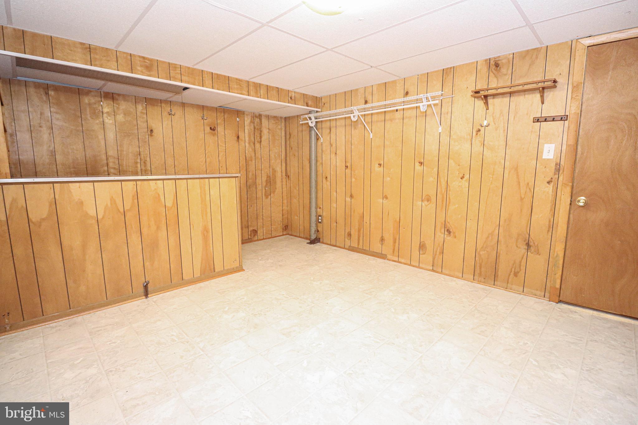 LONGCROSS HOMES - Residential