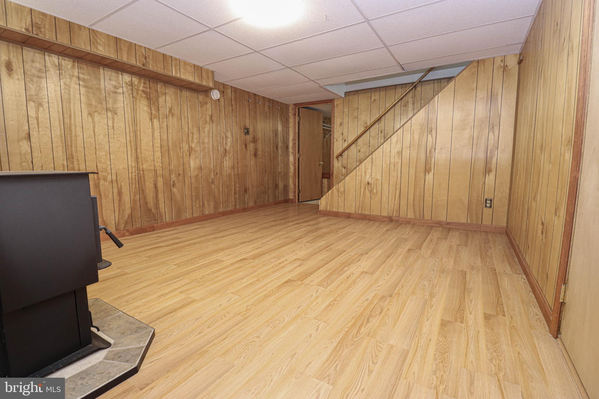 LONGCROSS HOMES - Residential