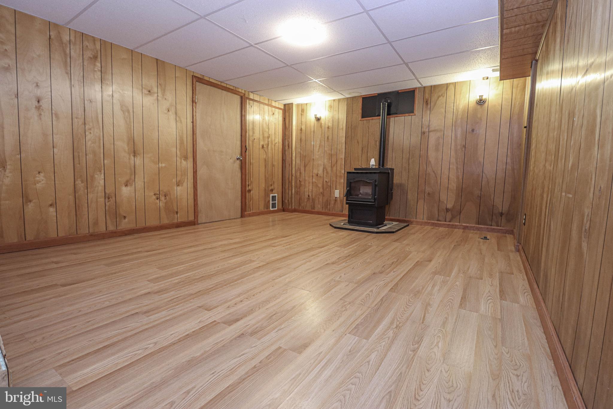 LONGCROSS HOMES - Residential