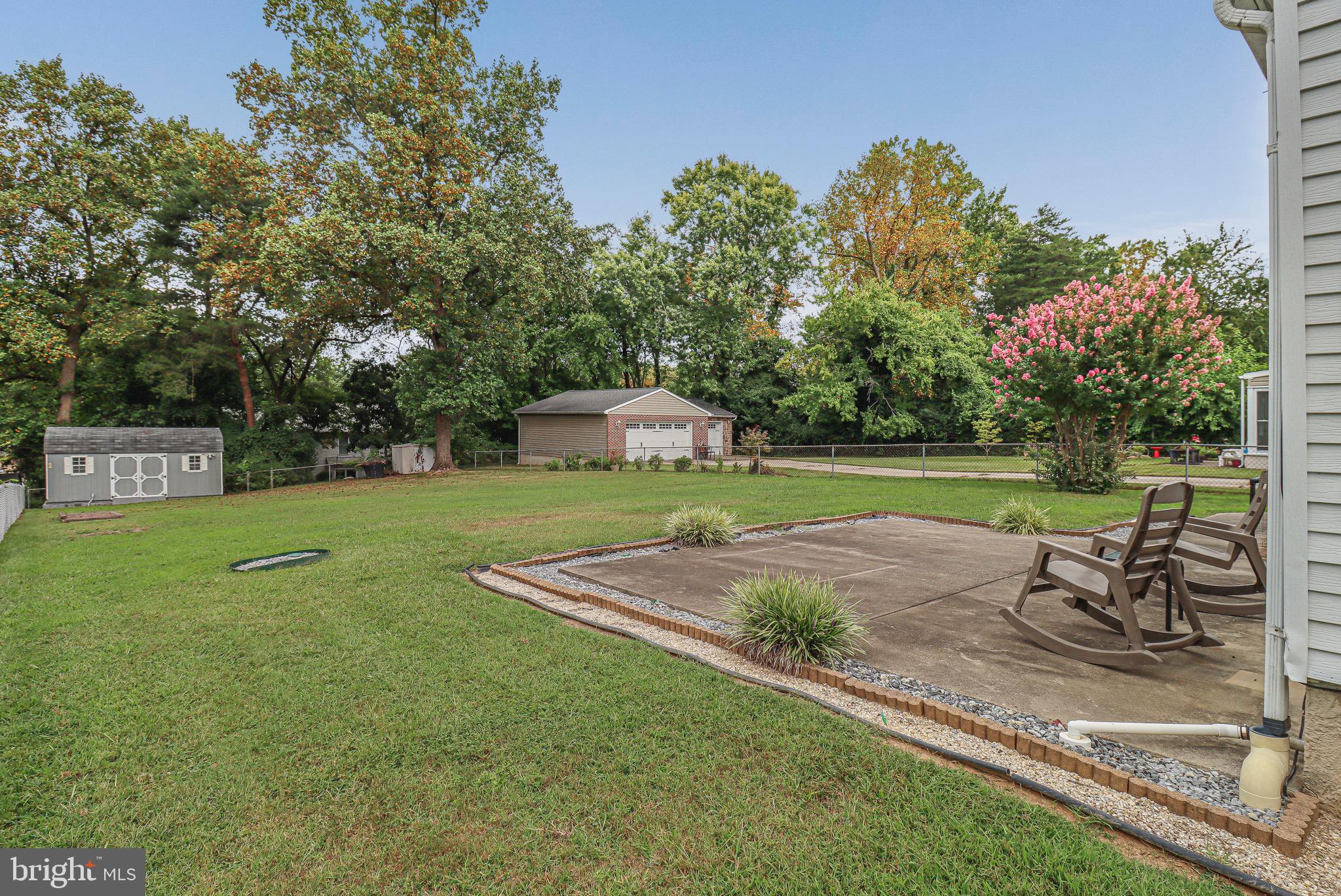 LONGCROSS HOMES - Residential